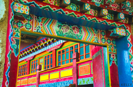 Litang, monestary doors